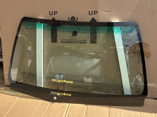 Автостекло 561010K741 TOYOTA