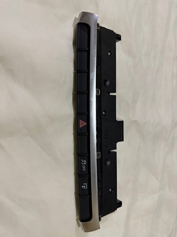 VAG 8V0925301AK Блок кнопок центральной консоли в наличии Запорожье