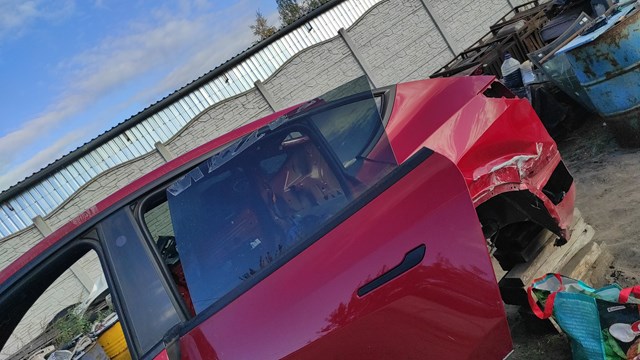 Tesla Model 1493561E0A Дверь задняя левая в наличии Киев