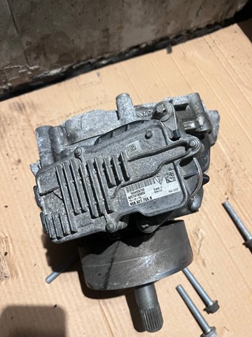Межосевой дифференциал 95B341010 PORSCHE