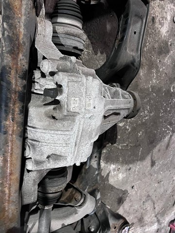 Мост средний в сборе 95B525015F PORSCHE