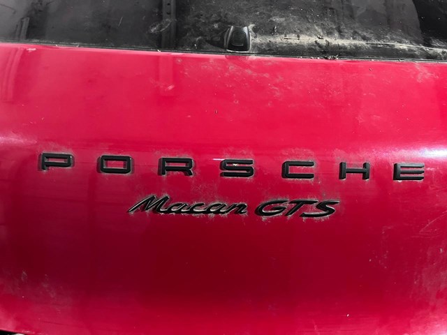 95B827025YGRV PORSCHE Дверь задняя (багажная 3/5-я (ляда) купить в Чернигов