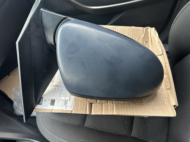 Боковое зеркало заднего вида правое 87620D7640 HYUNDAI