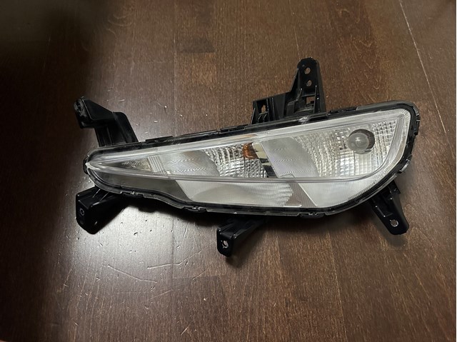 HYUNDAI 92208G4500 в наличии Ирпень