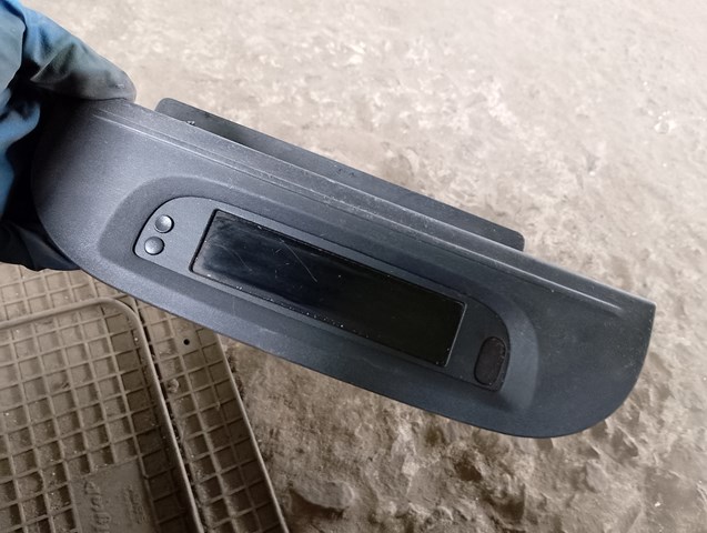 Дисплей бортового компьютера 8200722451 RENAULT