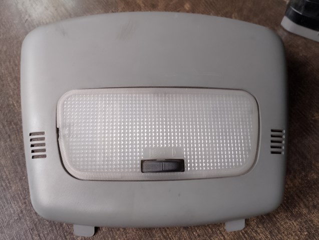 Плафон освещения кабины 9018200101 MERCEDES