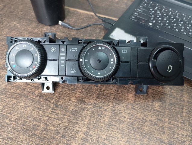 9068300485 MERCEDES Блок управления кондиционером купить в Украина