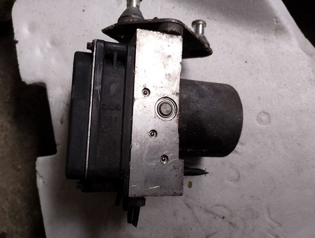 Блок ABS гидравлический A0014462589 MERCEDES