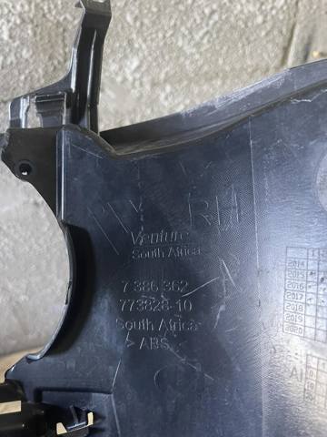 BMW 51117386362 Кронштейн крепления противотуманной фары правой в наличии Ирпень