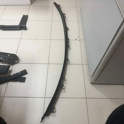 Жабо 31424477 VOLVO