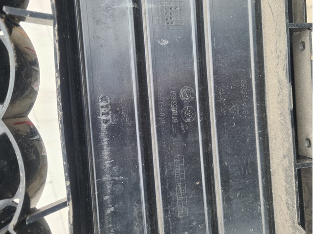 8T0853651K Решетка радиатора купить Сумы