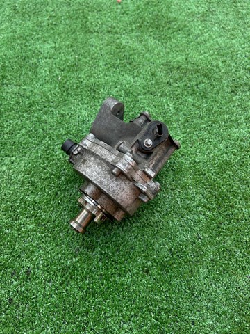 Вакуумный насос 11668618897 BMW