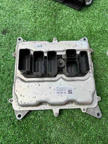 Компьютер двигателя 12148610635 BMW