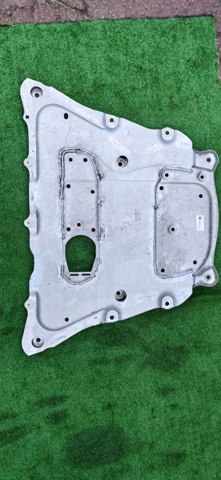 Защита поддона двигателя 31106862071 BMW