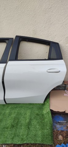 Дверь задняя, левая 41008497451 BMW
