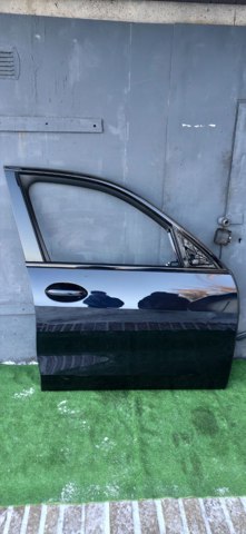 Пассажирская передняя дверь 41518738552 BMW