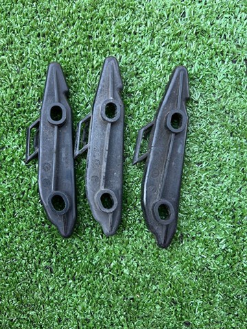 Кронштейн крепления крыла переднего правого, передний 51117294654 BMW