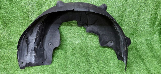 Подкрылок задний правый 51717394818 BMW