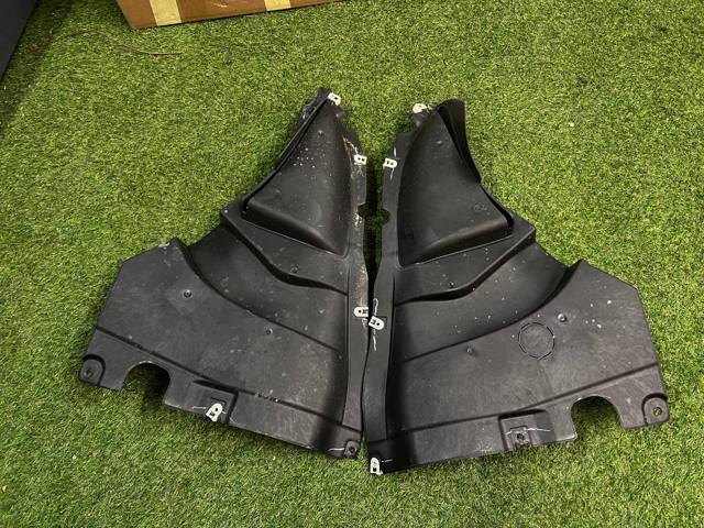 BMW 51718069308 Щиток грязезащитный передней арки крыла в наличии Запорожье