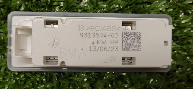 63319313574 BMW Лампа подсветки в двери купить в Запорожье