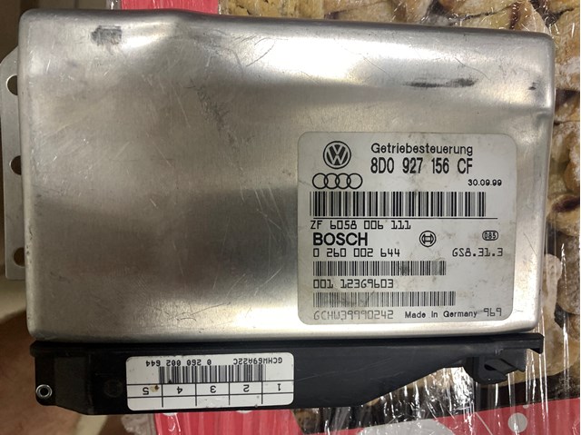 VAG 8D0927156CF в наличии Ужгород
