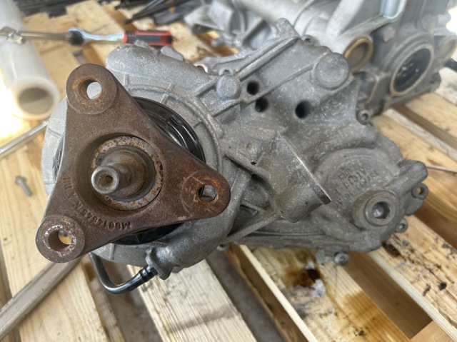 27107889033 Раздатка (коробка раздаточная) купить Днепр