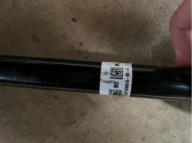 103061600D Tesla Model Правая полуось купить в Запорожье