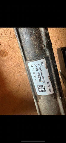 TESLA 106080100D Рулевая рейка в наличии Кривой Рог