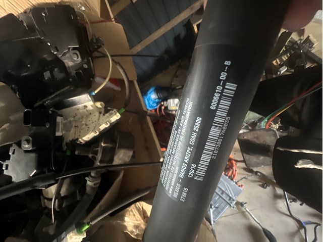 TESLA 600661000B Амортизатор багажника в наличии Винница