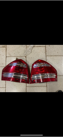 Фонарь задний левый A1648200564 MERCEDES