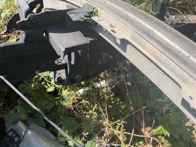 Буфер бампера переднего A2216201286 MERCEDES