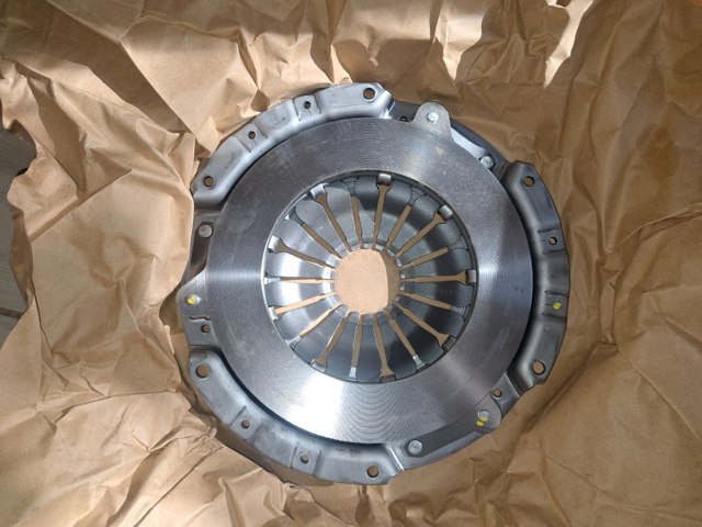 VALEO 821099 Комплект сцепления в наличии Черкассы