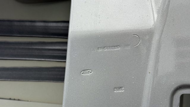 FORD 2505234 Дверь передняя правая в наличии Тернополь