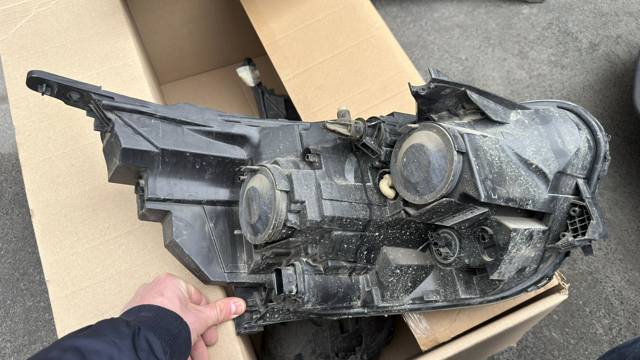 260600331R RENAULT Фара левая купить в Тернополь