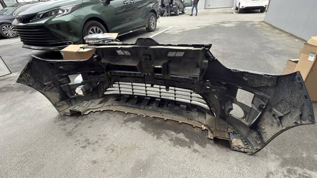 RENAULT 620220594R Бампер передний в наличии Каменское