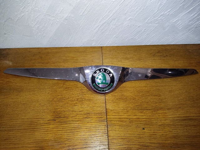 Сабля капота 5J0853633 VAG