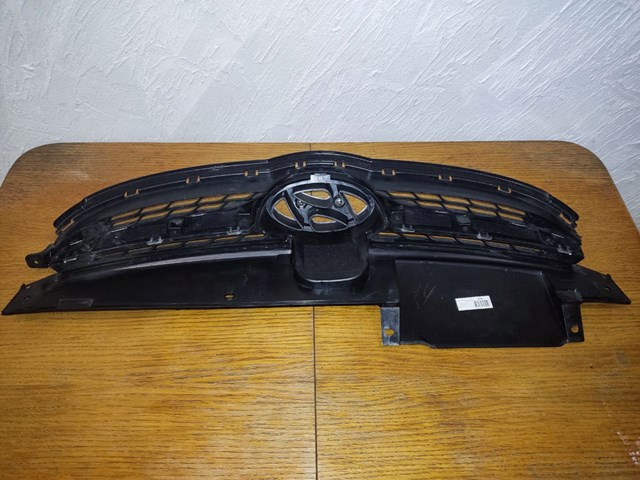 863513X000 HYUNDAI Решетка радиатора купить в Хмельницкий