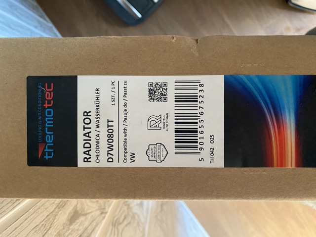D7W080TT THERMOTEC Радиатор купить в Черкассы