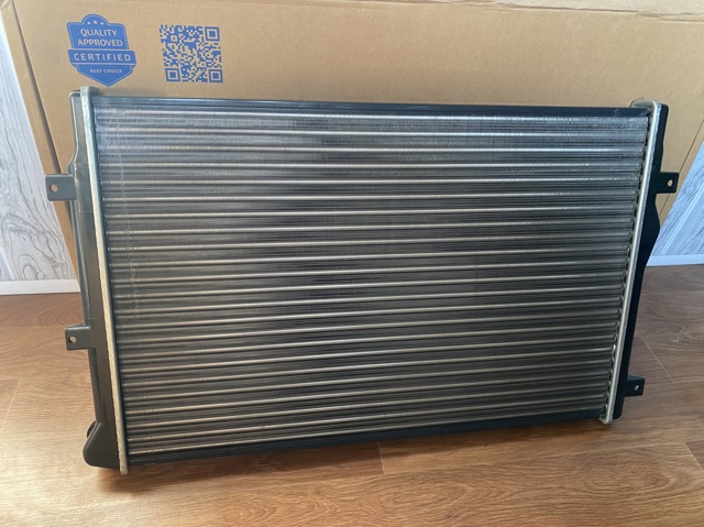 D7W080TT THERMOTEC Радиатор купить в Харьков