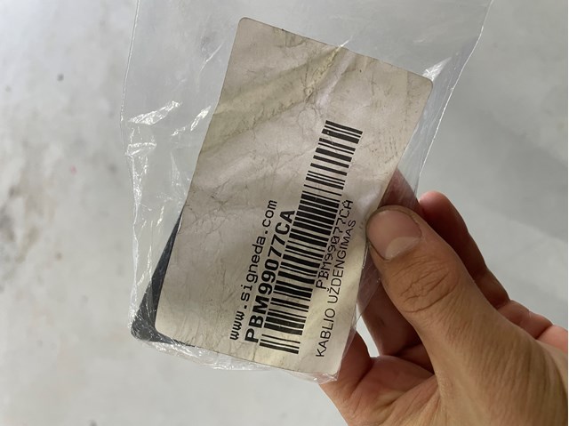 Передняя заглушка бампера буксировочного крюка PBM99077CA SIGNEDA