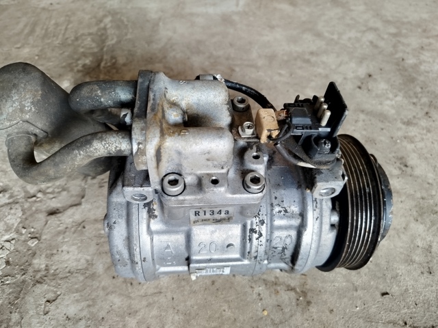 MERCEDES A0002340011 Компрессор кондиционера в наличии Полтава