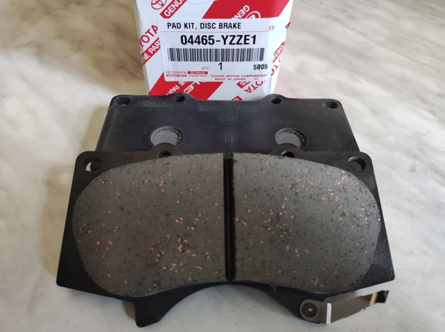 04465YZZE1 TOYOTA Колодки тормозные передние дисковые купить в Каменское