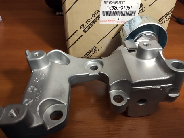 TOYOTA 1662031051 Натяжитель приводного ремня в наличии Одесса
