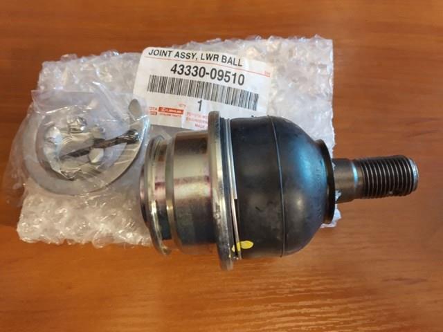 Палец шаровой нижний 4333009510 TOYOTA