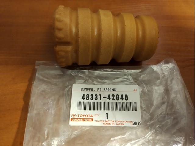 Отбойник амортизатора переднего 4833142040 TOYOTA