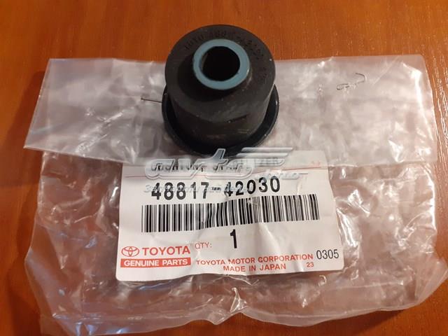 Втулка стойки заднего стабилизатора 4881742030 TOYOTA