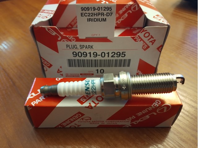 Свечи зажигания 9091901295 TOYOTA
