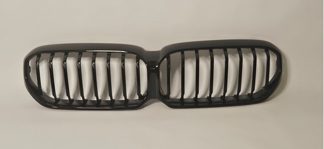 Облицовка радиатора 51129852168 BMW