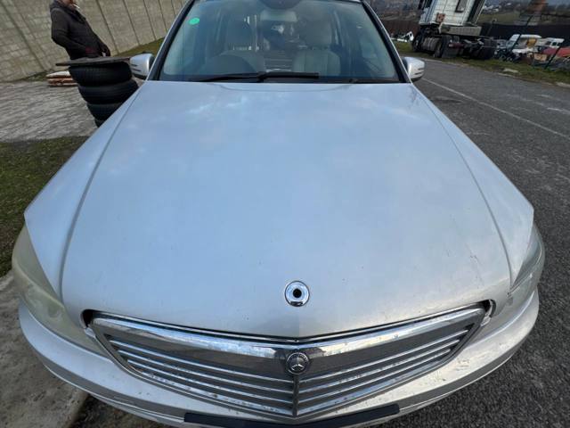 MERCEDES A2048801057 Капот в наличии Чернигов