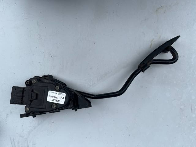 18002AU410 NISSAN Педаль газа (акселератора) купить в Черновцы